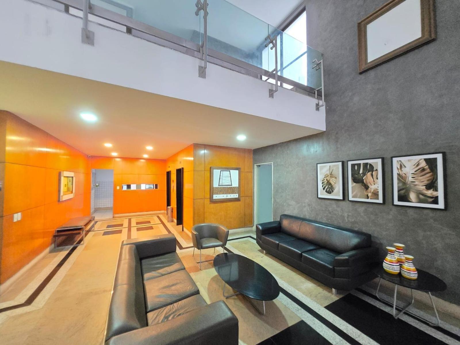 Apartamento Emilio Hinko 2304 Mucuripe Andar Alto Perto Beira Mar Fortaleza (Ceara)